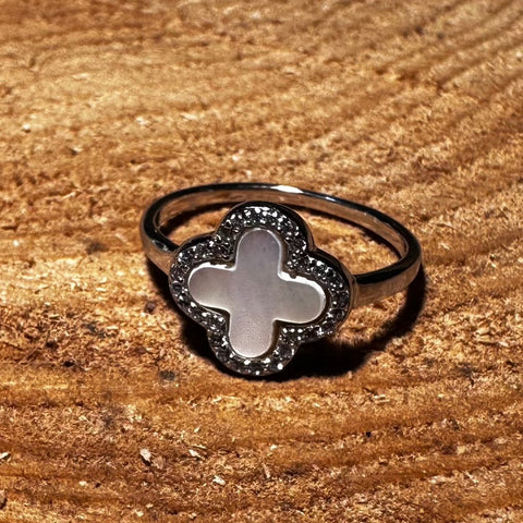 3 Ring Sterling Silver Clover Mother of Pearl