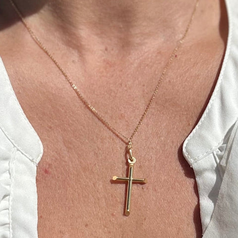  Pendant 10K Gold Cross Plain